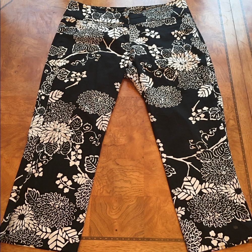 CACHE EMBELLISHED Pant with Kick Pleat Ankle